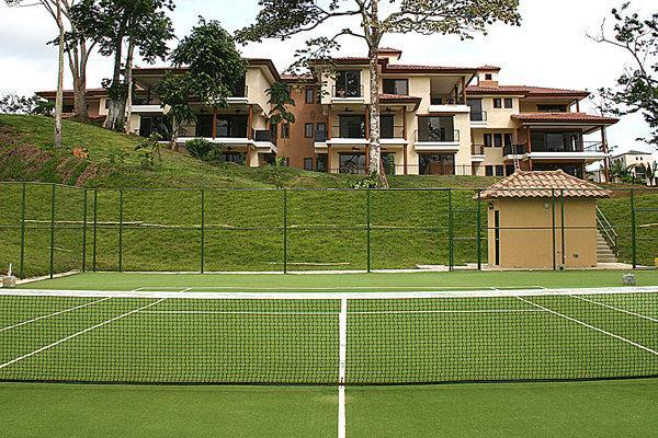 Cancha de tenis de Embassy Club